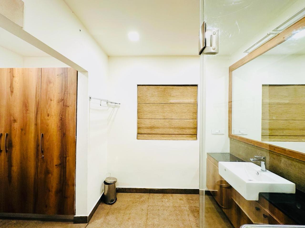Tarang Holiday Homes ビサーリー エクステリア 写真