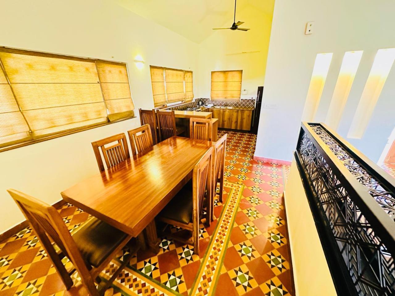 Tarang Holiday Homes ビサーリー エクステリア 写真