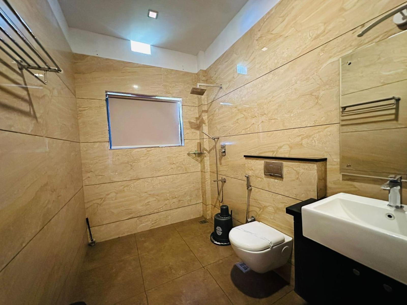 Tarang Holiday Homes ビサーリー エクステリア 写真